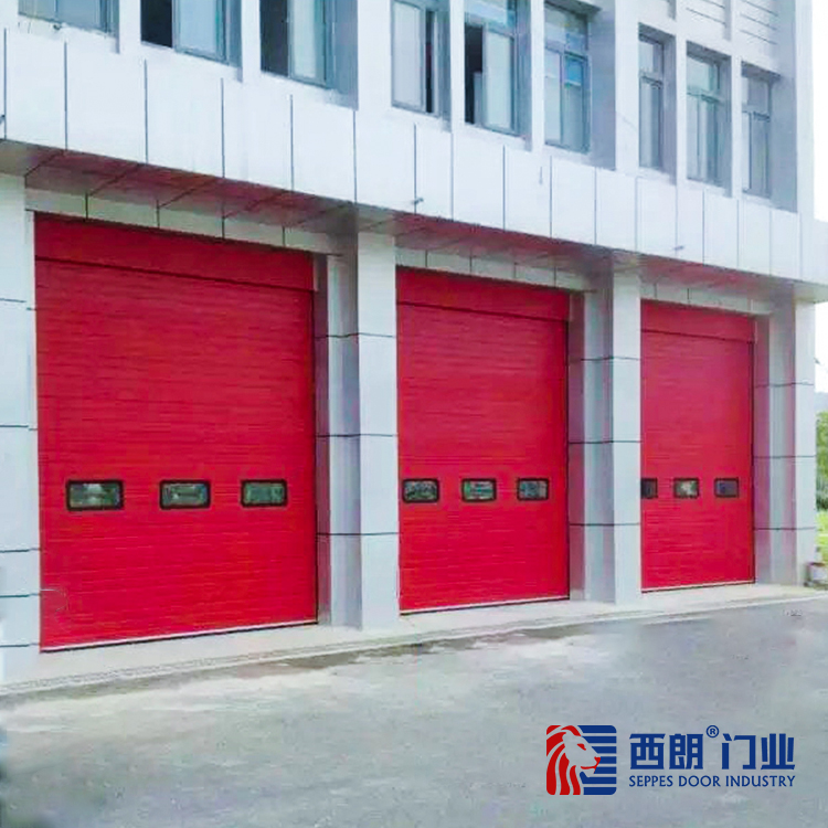 消防站可联动工业提升门