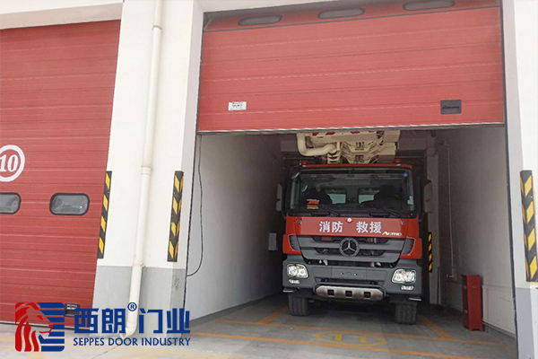 上海一键控制消防工业提升门1.jpg